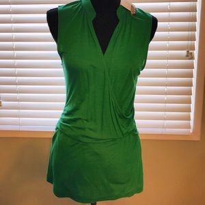 Banana Republic beautiful green sleeveless Top